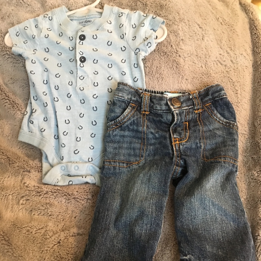 Baby Gap Horseshoe Onesie and Old Navy Jeans 0-3mo